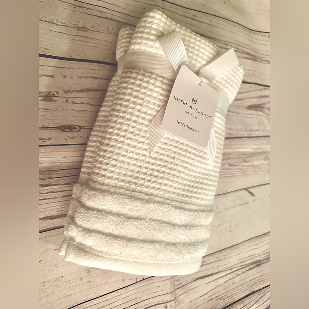 🎁9 PC Hotel Balfour Oversized Bath Towel Set- Cotton- White Waffle Texture - Picture 7 of 9